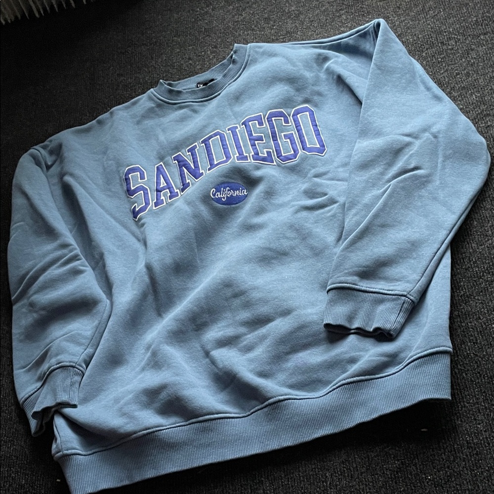 Boohoo San Diego Crewneck oversize Sweatshirt S in Blue